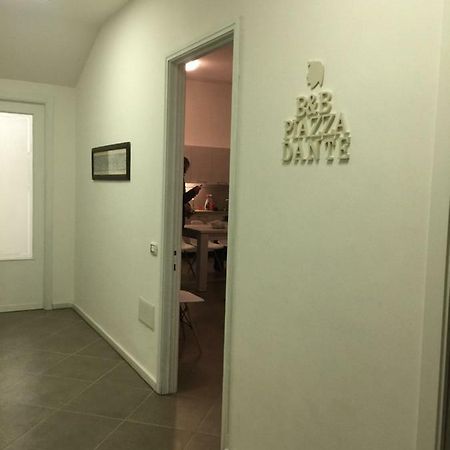 B&B Piazza Dante Nuoro Nuoro megye Kültér fotó