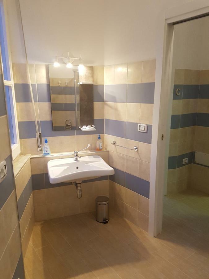 B&B Piazza Dante Nuoro Kültér fotó